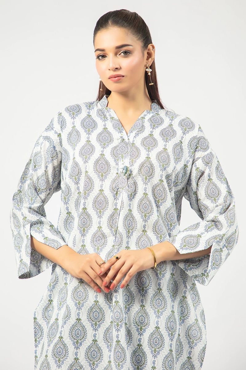 KCDN00325_3.jpg