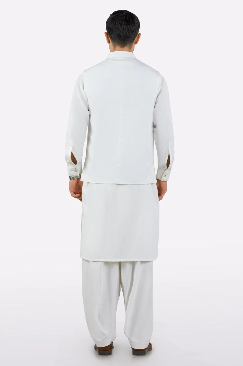 KCDN00797_3.jpg