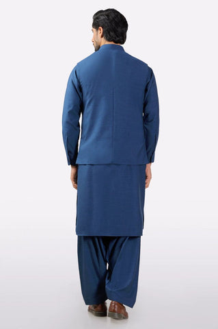 KCDN00799_3.jpg