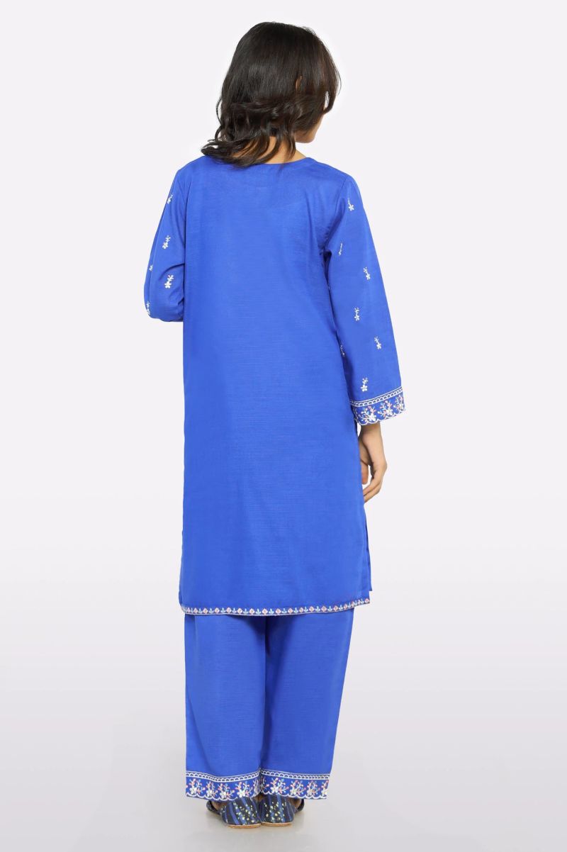 KCDN00905_3.jpg