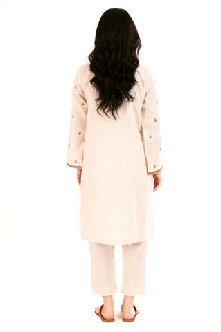 KCDN00968_3.jpg