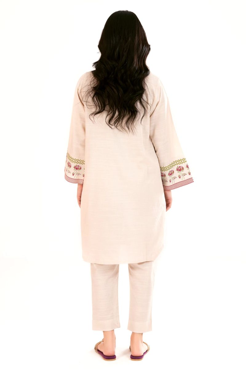 KCDN00984_3.jpg
