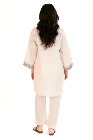 KCDN00990_3.jpg